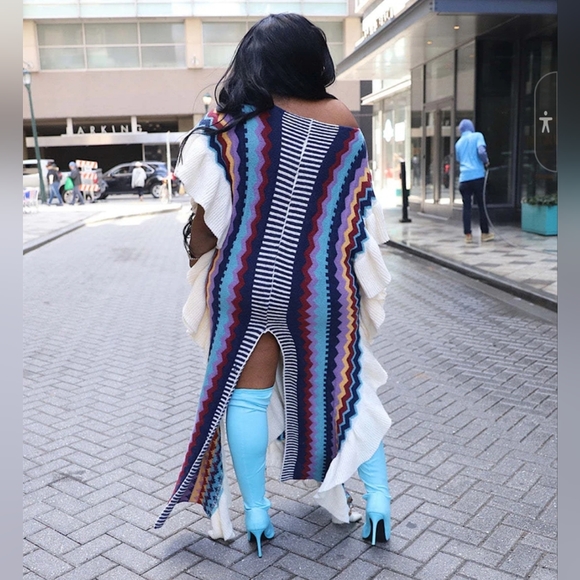 SOLD OUT Ruffle Crocheted Dress - Picture 2 of 8